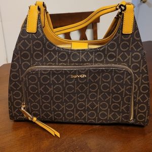 NWOT Calvin Klein purse